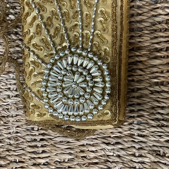 Vintage, Evening bag ,gold, silver fully embellished ,beaded, stunning,unique - Picture 5 of 7